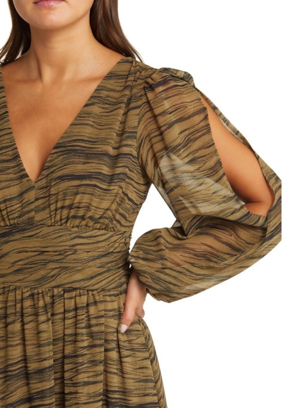 Chelsea 28 Split Long Sleeve Tiered Dress NWOT! - Picture 13 of 14